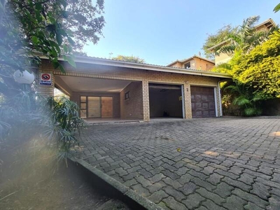 Townhouse For Rent In Amanzimtoti, Kwazulu Natal