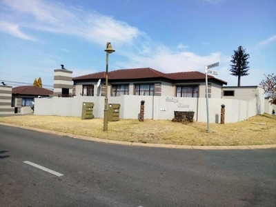 Townhouse For Rent In The Reeds, Centurion