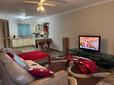Townhouse For Sale In Hilton, Bloemfontein