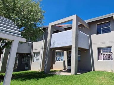 Townhouse For Sale In Ormonde, Johannesburg