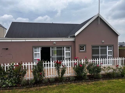 Townhouse For Sale In Riverspray Lifestyle Estate, Vereeniging