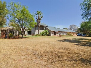 2.6 ha Farm in Tarlton