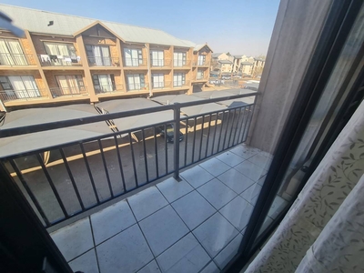 2 Bedroom apartment for sale in Mooivallei Park | ALLSAproperty.co.za