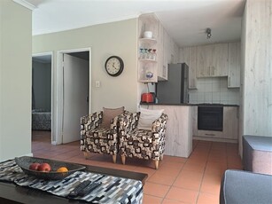 2 Bed Townhouse in Parow Valley