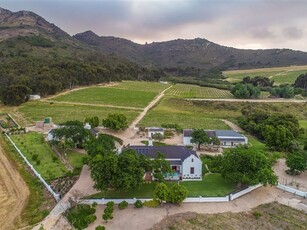 81.9 ha Farm in Malmesbury