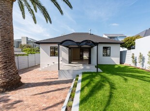 House For Sale in Claremont Upper