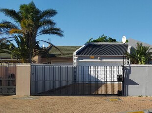 House For Sale in Parklands, Blouberg