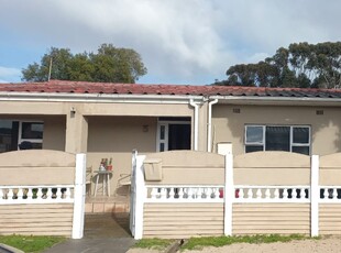 House For Sale in Parow Valley, Parow