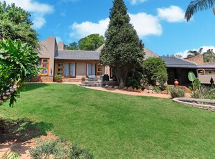 House For Sale in Strubensvallei, Roodepoort