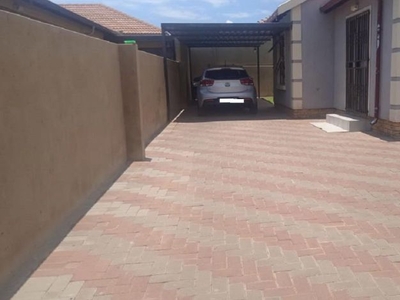 2 Bedroom house for sale in Alliance, Benoni