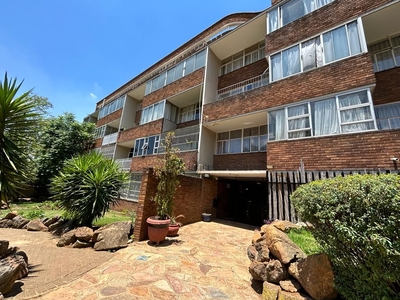 2 Bedroom Sectional Title To Let in Cyrildene