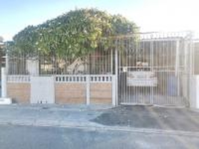 3 Bedroom House for Sale For Sale in Mitchells Plain - MR606