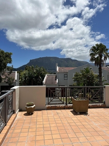 3 Bedroom Townhouse to rent in Hout Bay Central