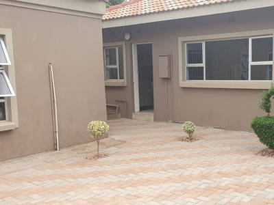 4 Bedroom House To Let in Impala Park