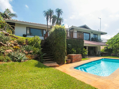 4 Bedroom House For Sale in La Lucia