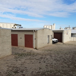 520 m² Commercial space in Caledon