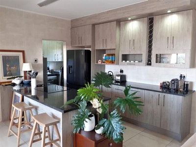 Apartment For Sale In Craighall, Johannesburg
