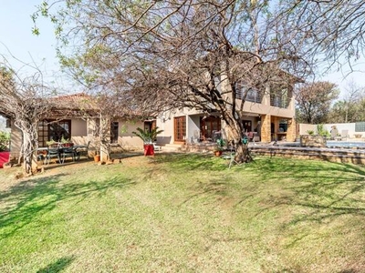 House For Sale In Pebble Rock Golf Village, Pretoria