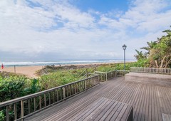 4 Bedroom Apartment For Sale in Umhlanga Rocks