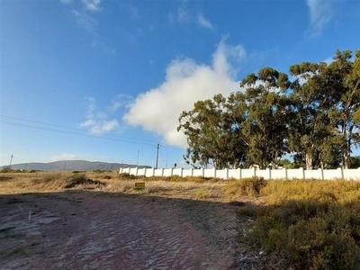 990 m² Land available in Darling