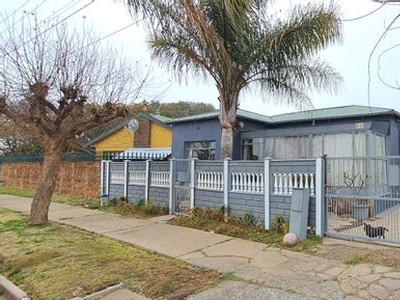 3 Bedroom House For Sale in Krugersdorp West - 87 Nellie Street