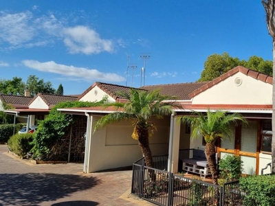 1 Bedroom townhouse - freehold to rent in Wellington Central