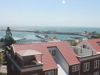 2 Bedroom apartment for sale in Mossel Bay Central