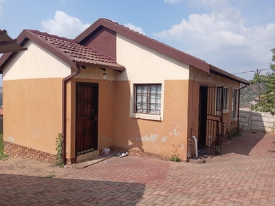 3 Bedroom House For Sale in Mahube Valley