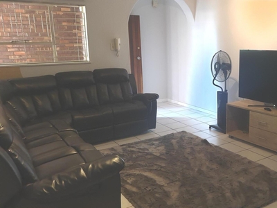 4 Bedroom Apartment to rent in Sunninghill | ALLSAproperty.co.za