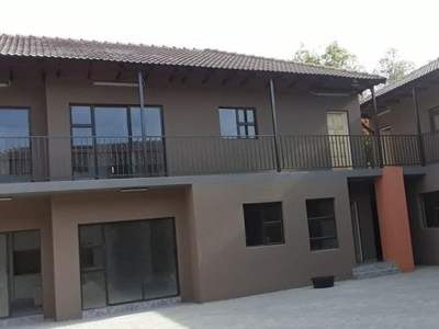 Bachelor Flat to rent in Rustenburg Central
