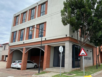 100m² Office To Let in The Courtyard, Heritage Hill