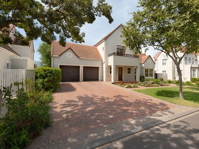 3 Bedroom House Sold in Boschenmeer Golf & Country Estate
