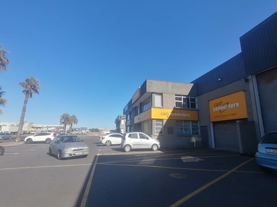 638m² Warehouse To Let in Montague Gardens