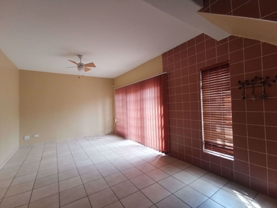 3 bedroom townhouse to rent in Moregloed (Polokwane)