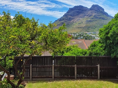 3 Bedroom house to rent in Beach Estate, Hout Bay