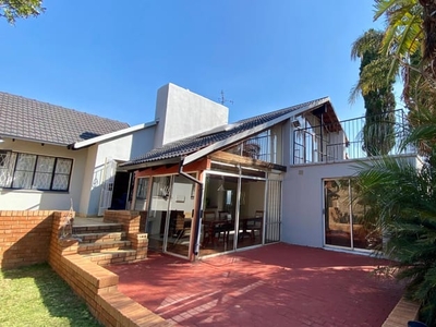 4 Bedroom house for sale in Waterkloof Glen, Pretoria