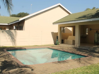 3 Bedroom townhouse - freehold for sale in Phalaborwa