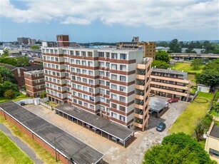 2 Bed Apartment in Pinetown Central