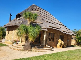 1.5 ha Farm in Rustenburg Central