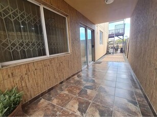 3 Bed Duplex in Forest Haven