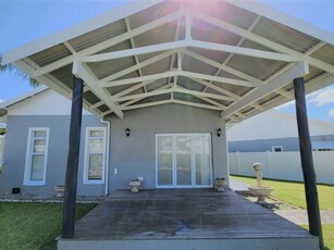 3 Bed Townhouse in Shelly Beach
