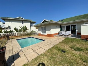 4 Bed Townhouse in Mt Edgecombe