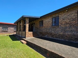 4 Bed Townhouse in Mtwalume