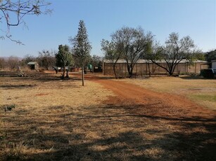 4 ha Farm in Rustenburg Central