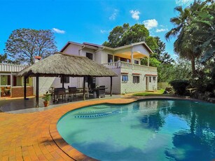6 Bed House in Winston Park