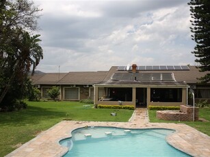 8 m² Farm in Rustenburg Central