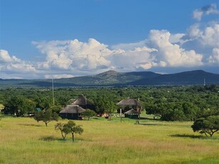 8.4 ha Farm in Rustenburg Central