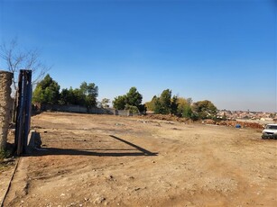 8 565 m² Land available in President Park