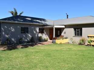 4 Bedroom house in Villiersdorp For Sale