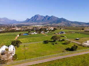 4,145m² Vacant Land For Sale in Paarl South